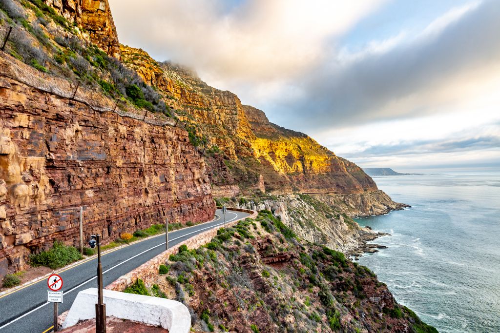 Why Luxury Cars Are the Best Way to Experience Cape Town